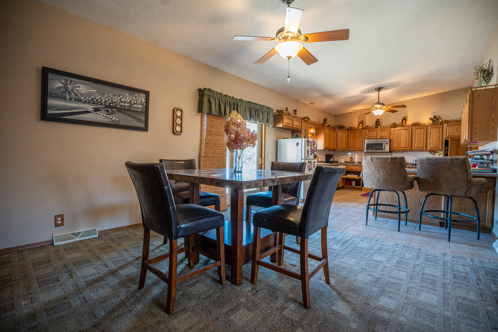 9304 Ellis Road Property Photo 17