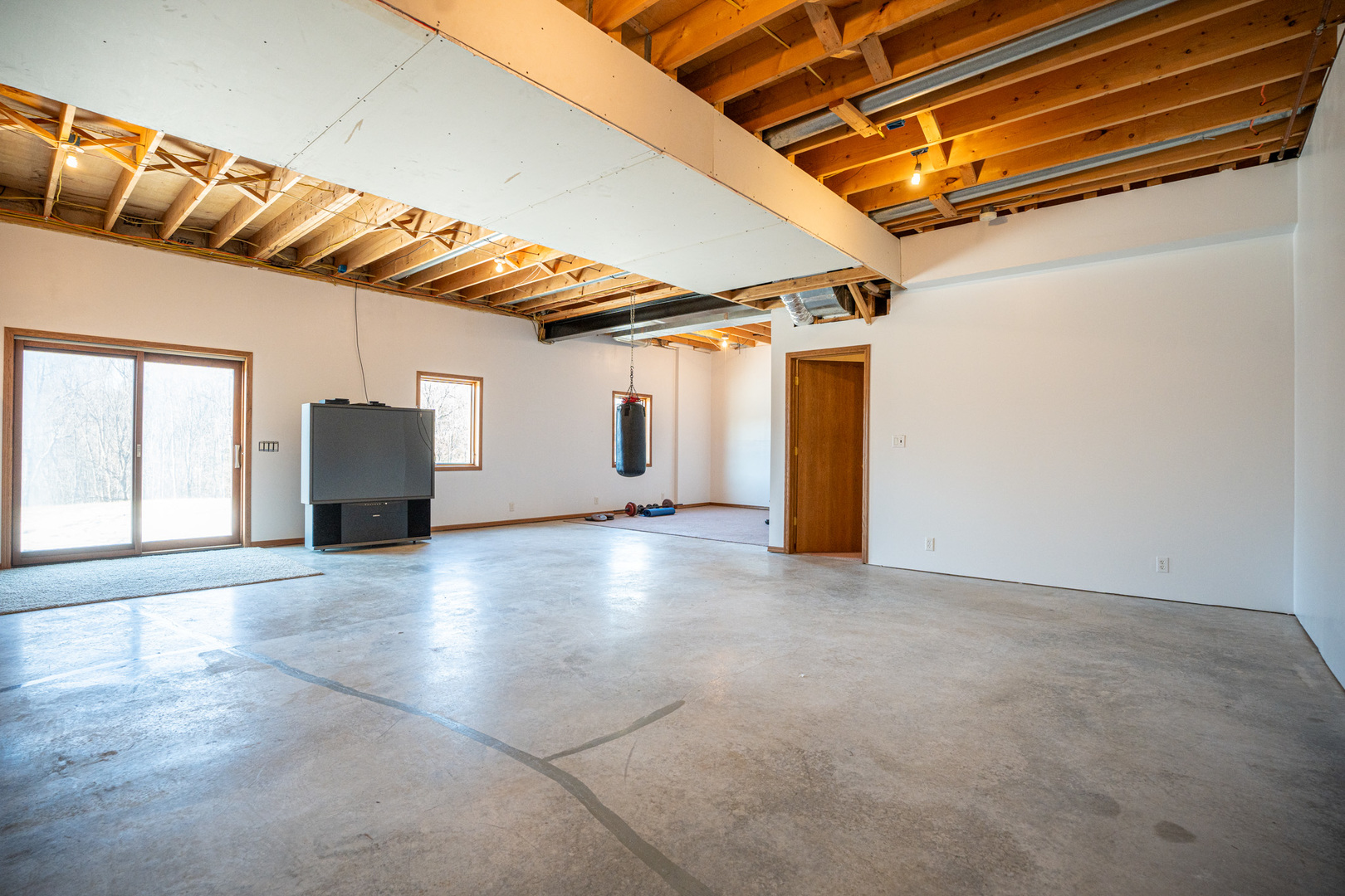 9304 Ellis Road Property Photo 40