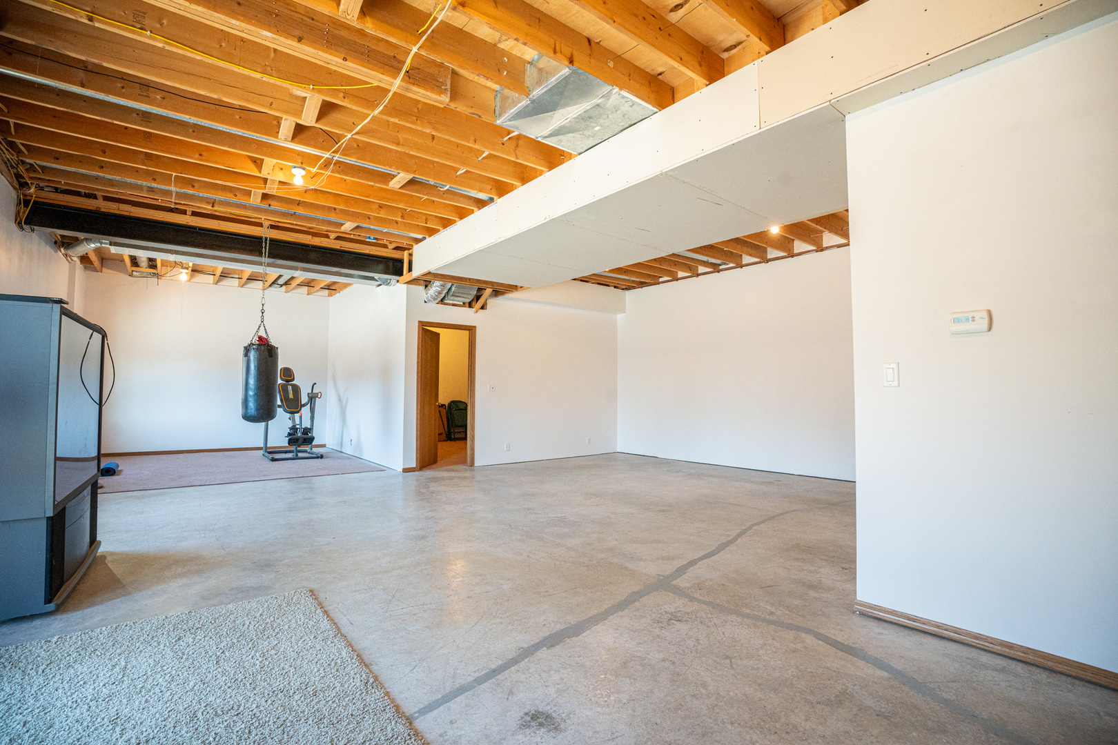 9304 Ellis Road Property Photo 41