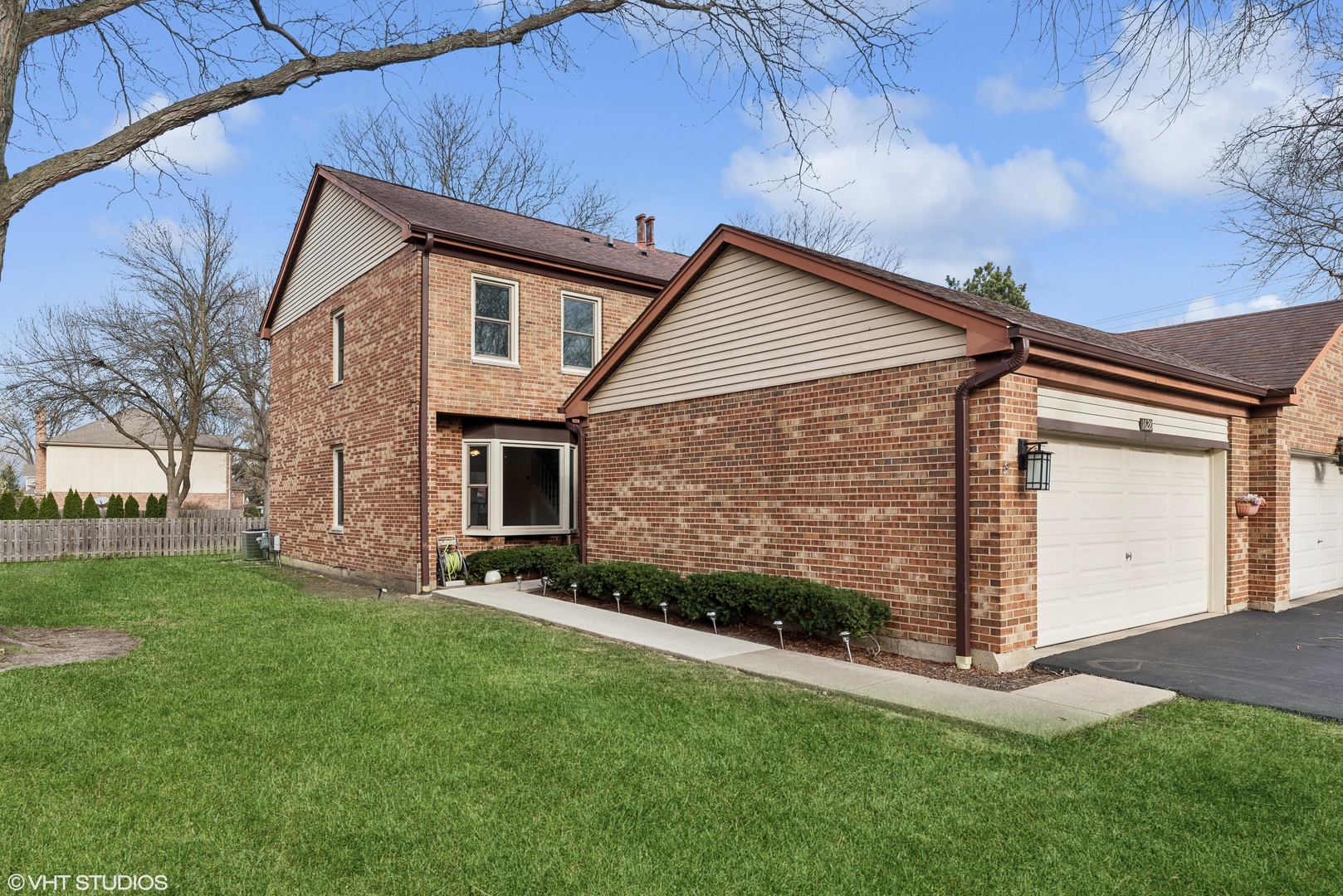 1628 N Windsor Drive Property Photo