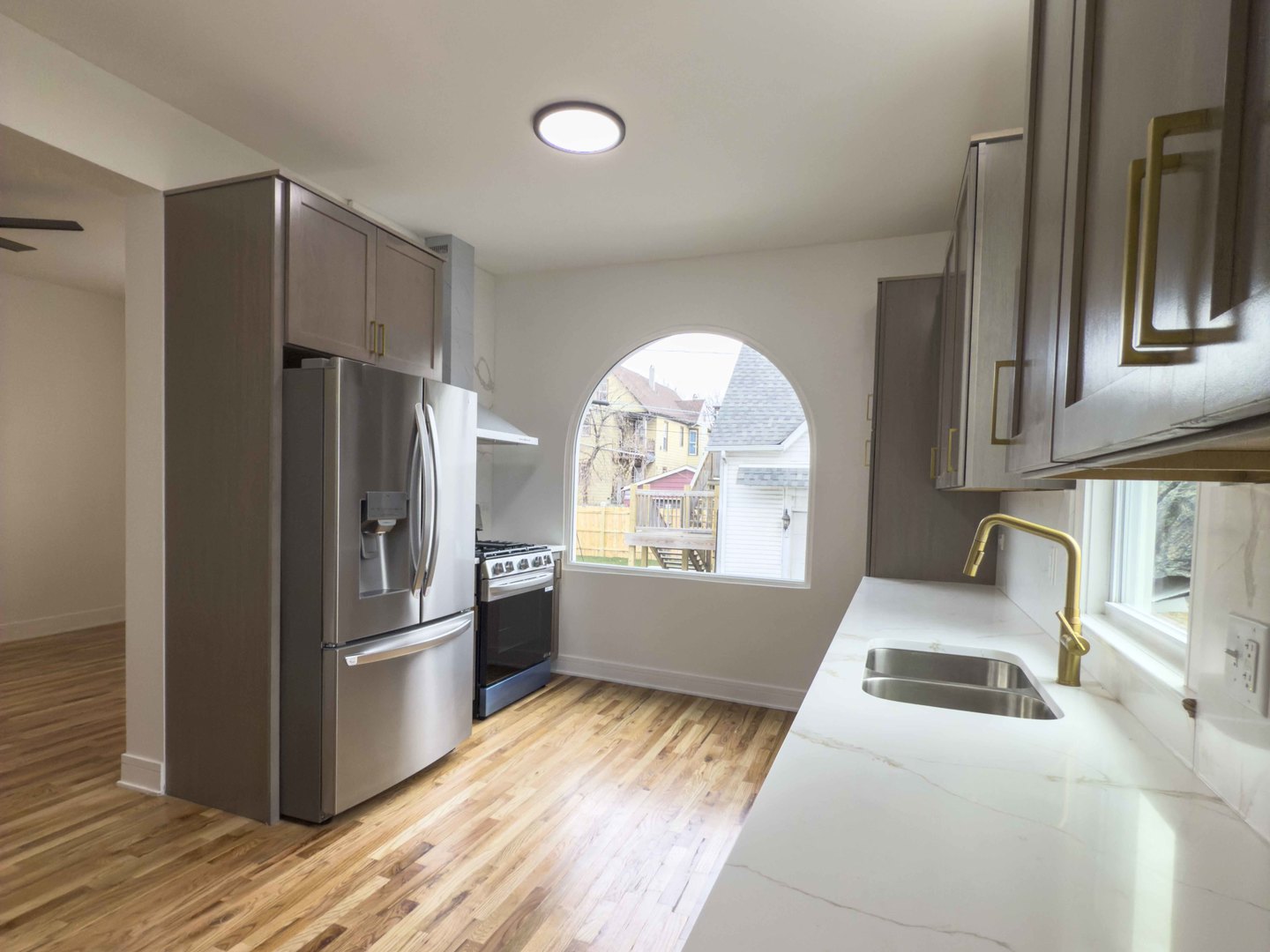 209 N Latrobe Avenue Property Photo 4