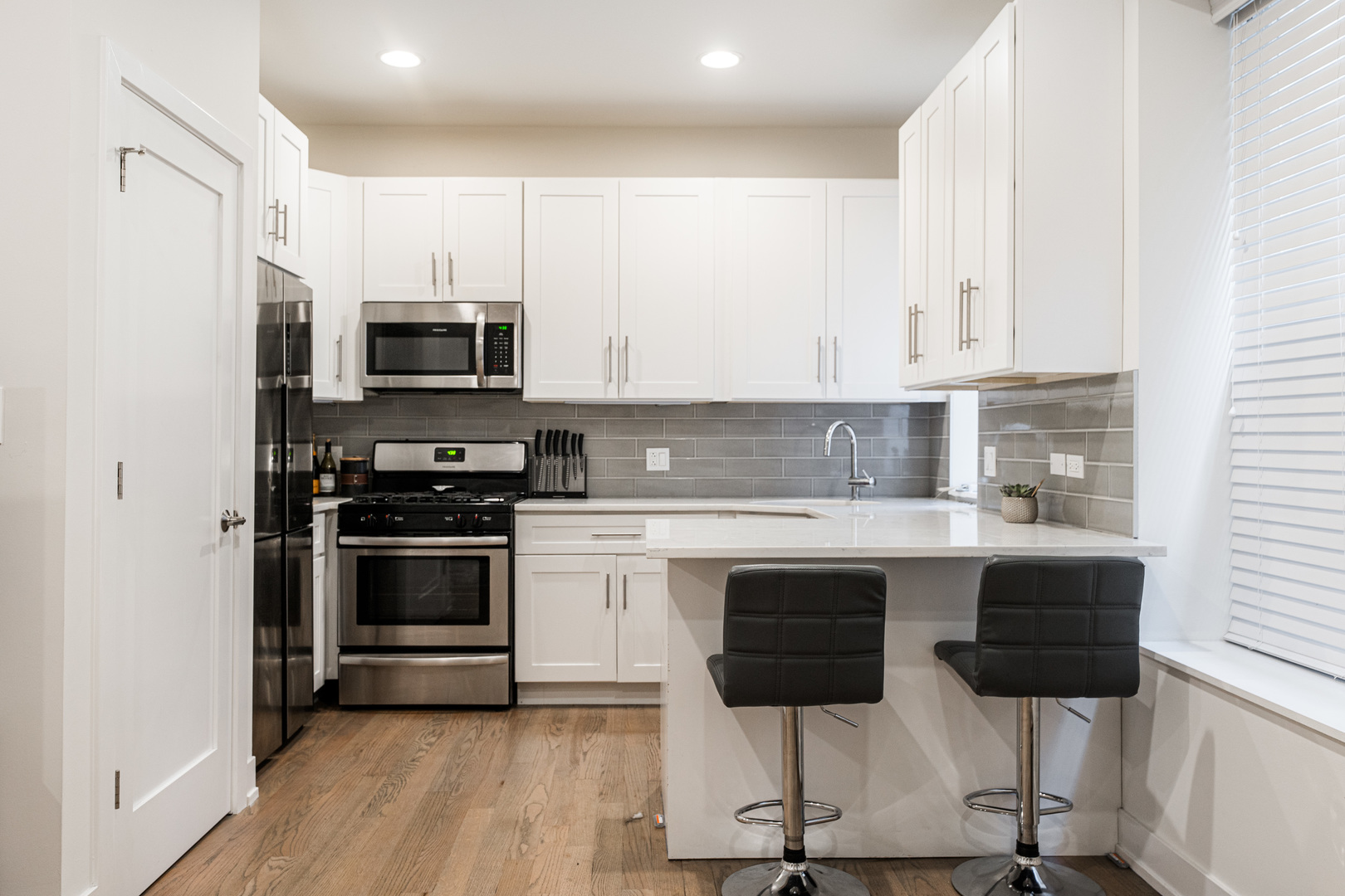 1407 N Bosworth Avenue Property Photo 10