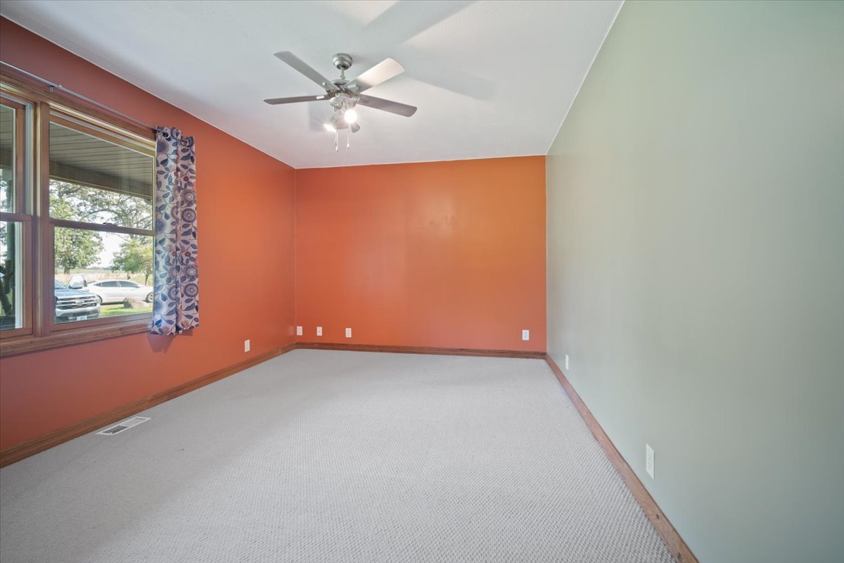 24403 N 750 East Road Property Photo 21