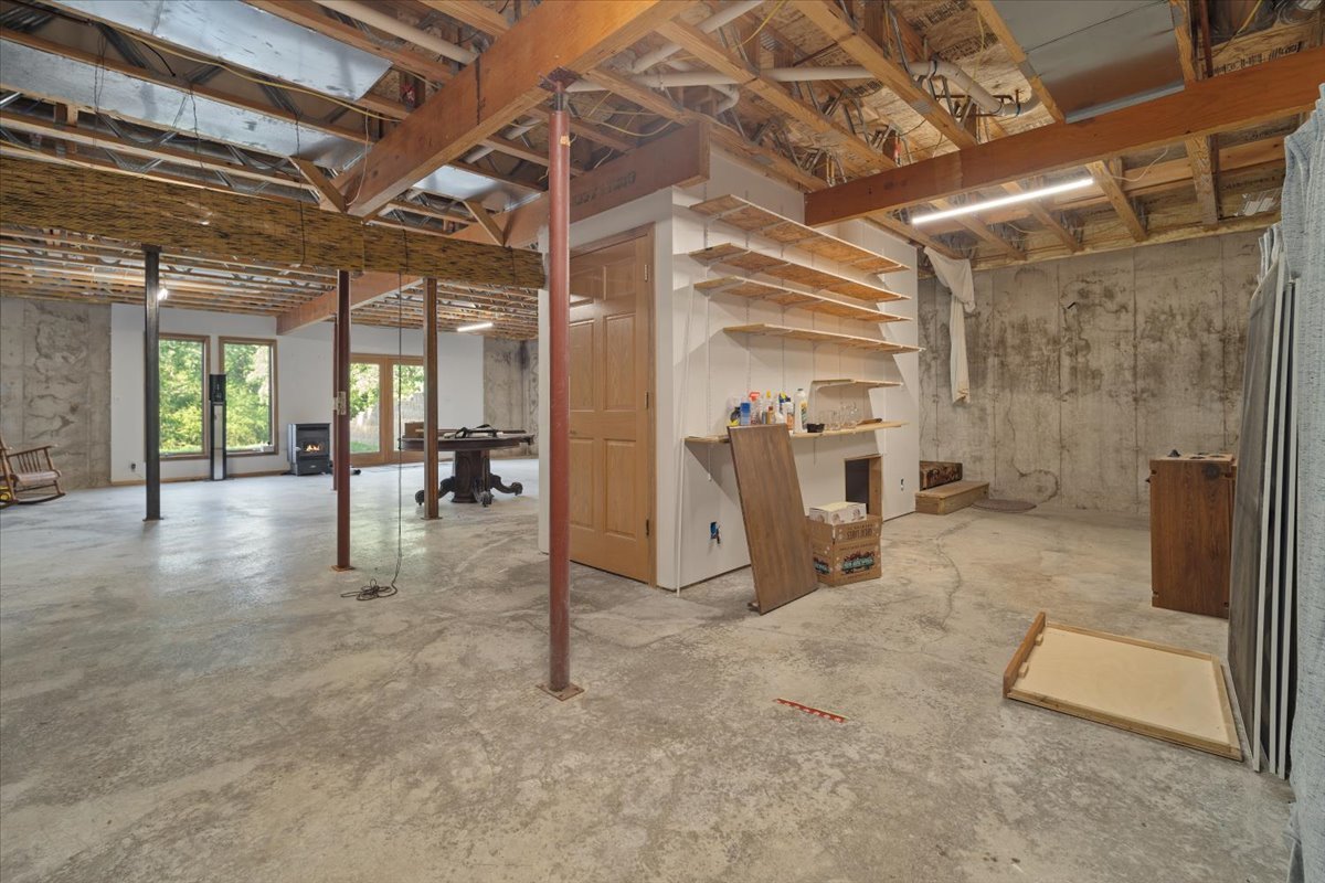 24403 N 750 East Road Property Photo 27