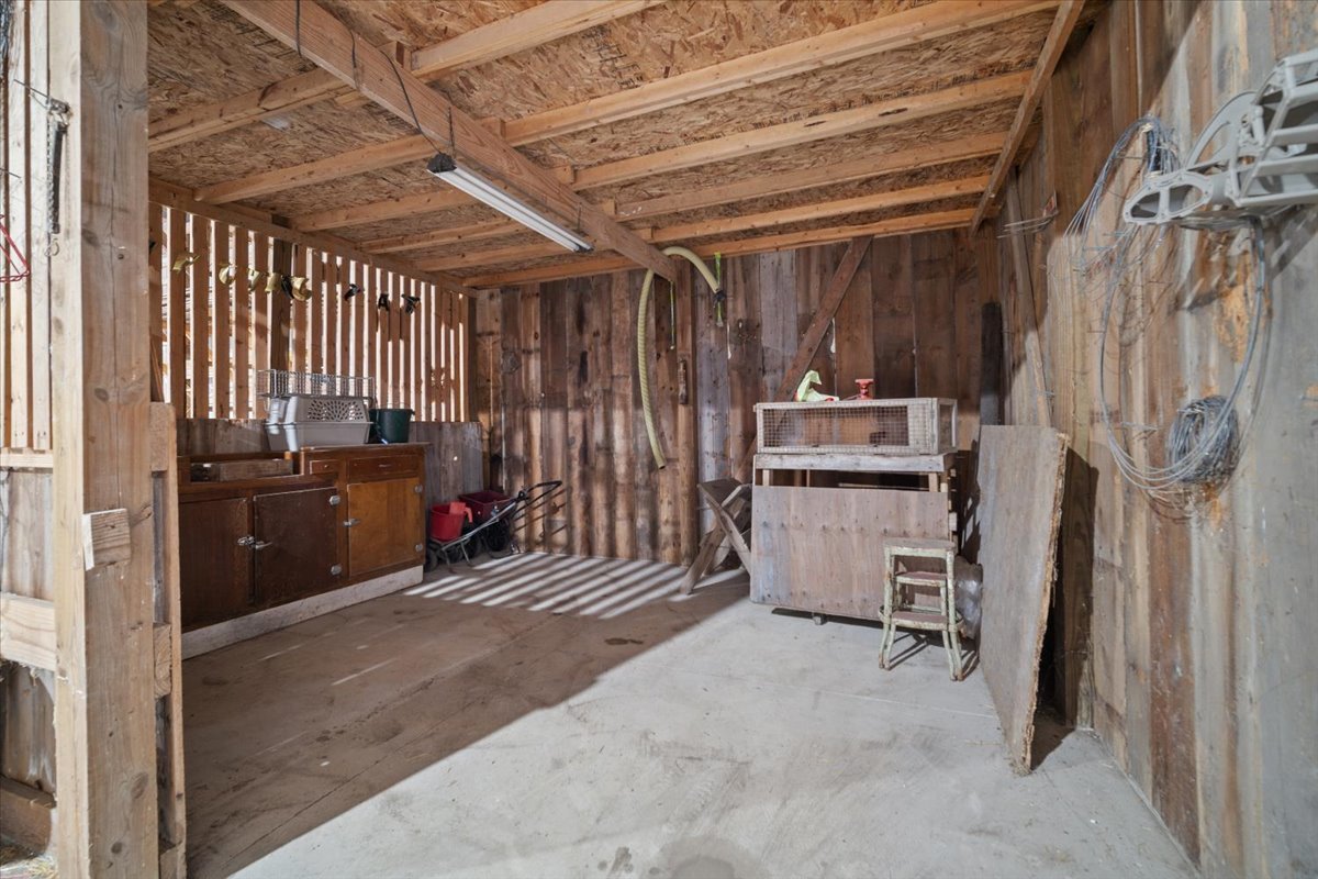 24403 N 750 East Road Property Photo 40