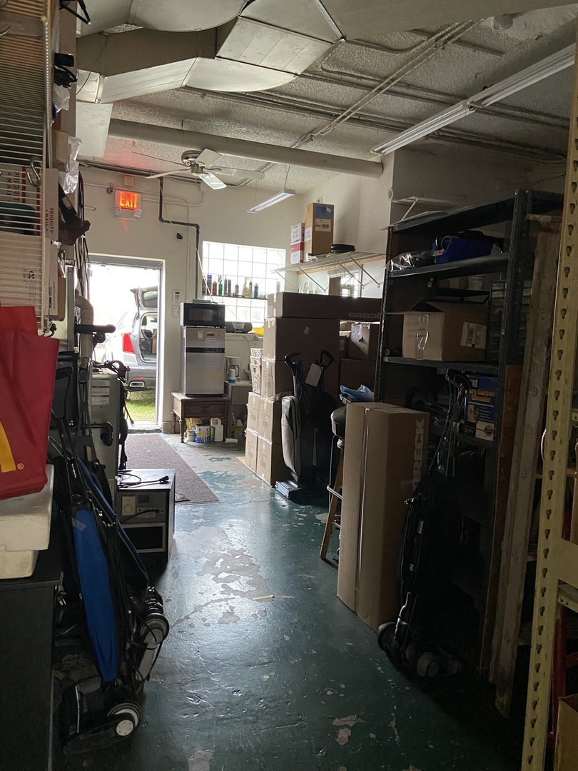 7931 Ogden Avenue Property Photo 7
