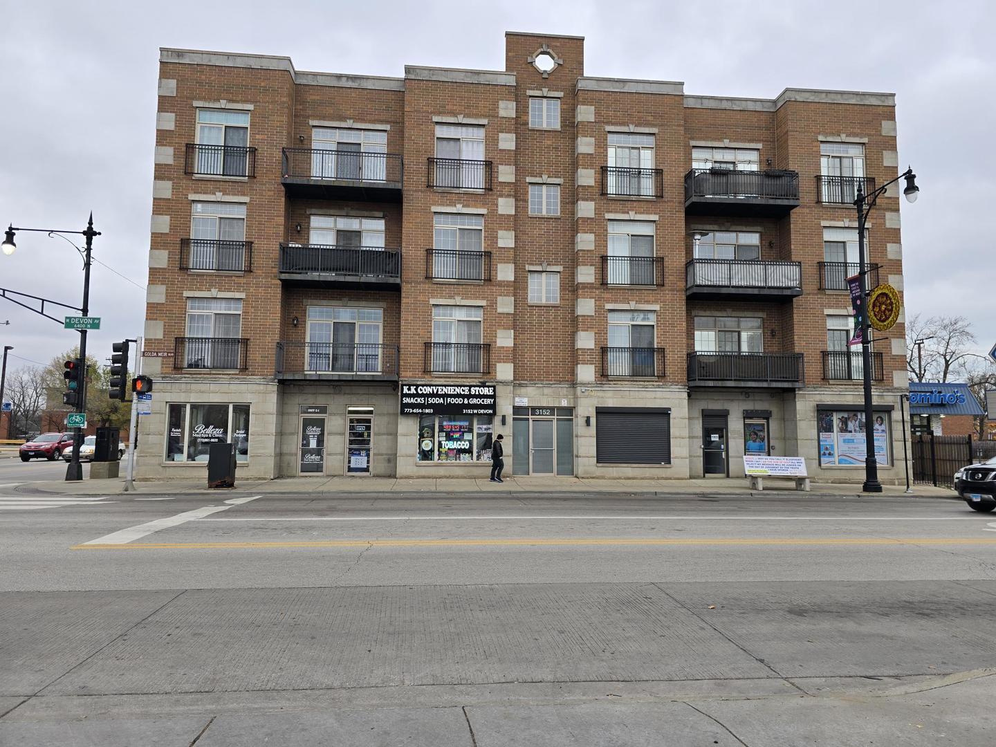 3152 W Devon Avenue Property Photo 1