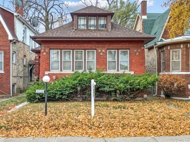 8030 S Prairie Avenue Property Photo 1