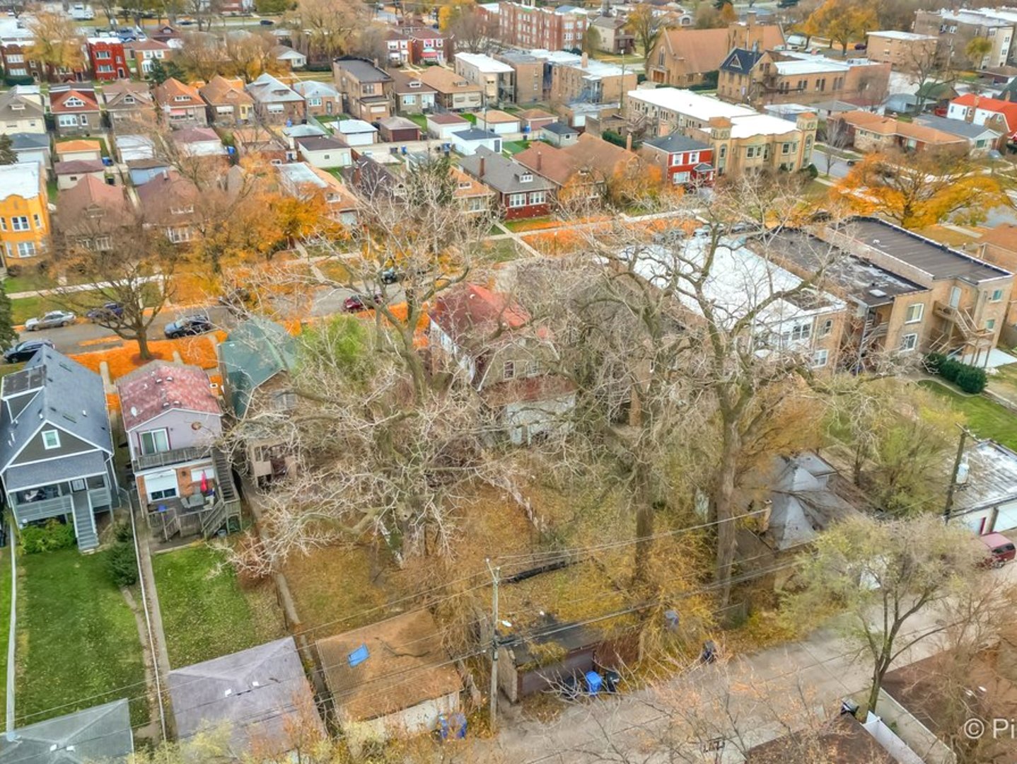 8030 S Prairie Avenue Property Photo 8