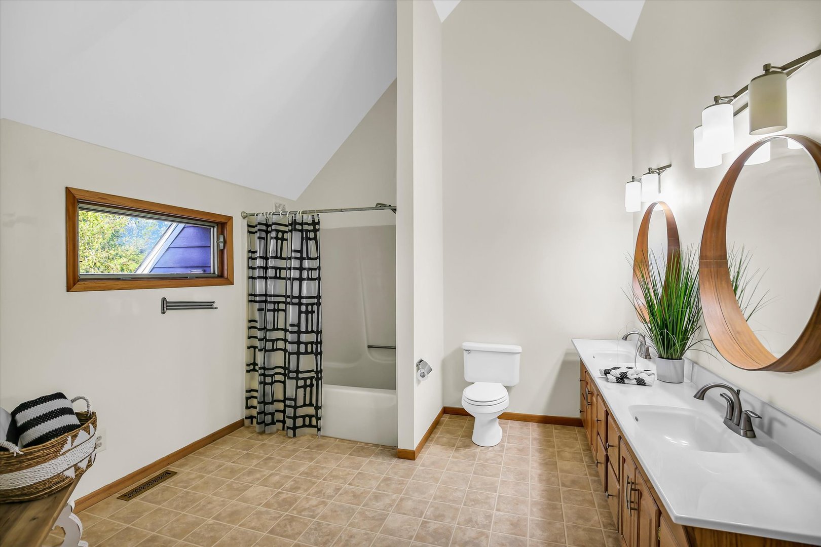 585 Cr 1800 N Property Photo 46
