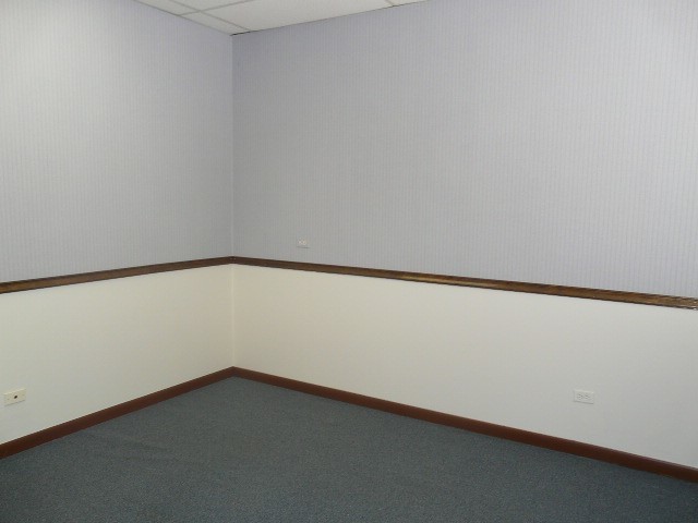 74 E Grand Avenue Property Photo 7