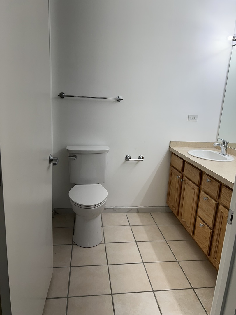 1525 S Sangamon Street 317p Property Photo 4