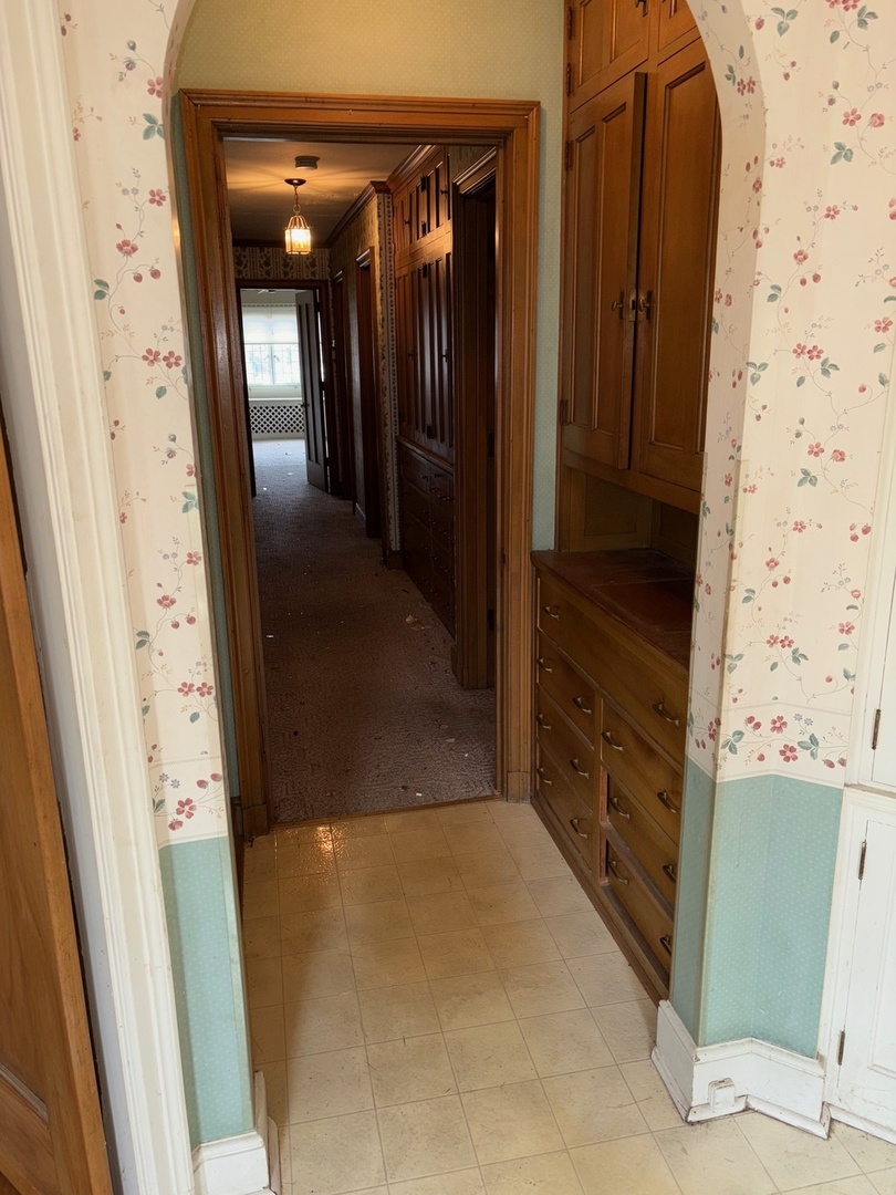 1645 N Vermilion Street Property Photo 25