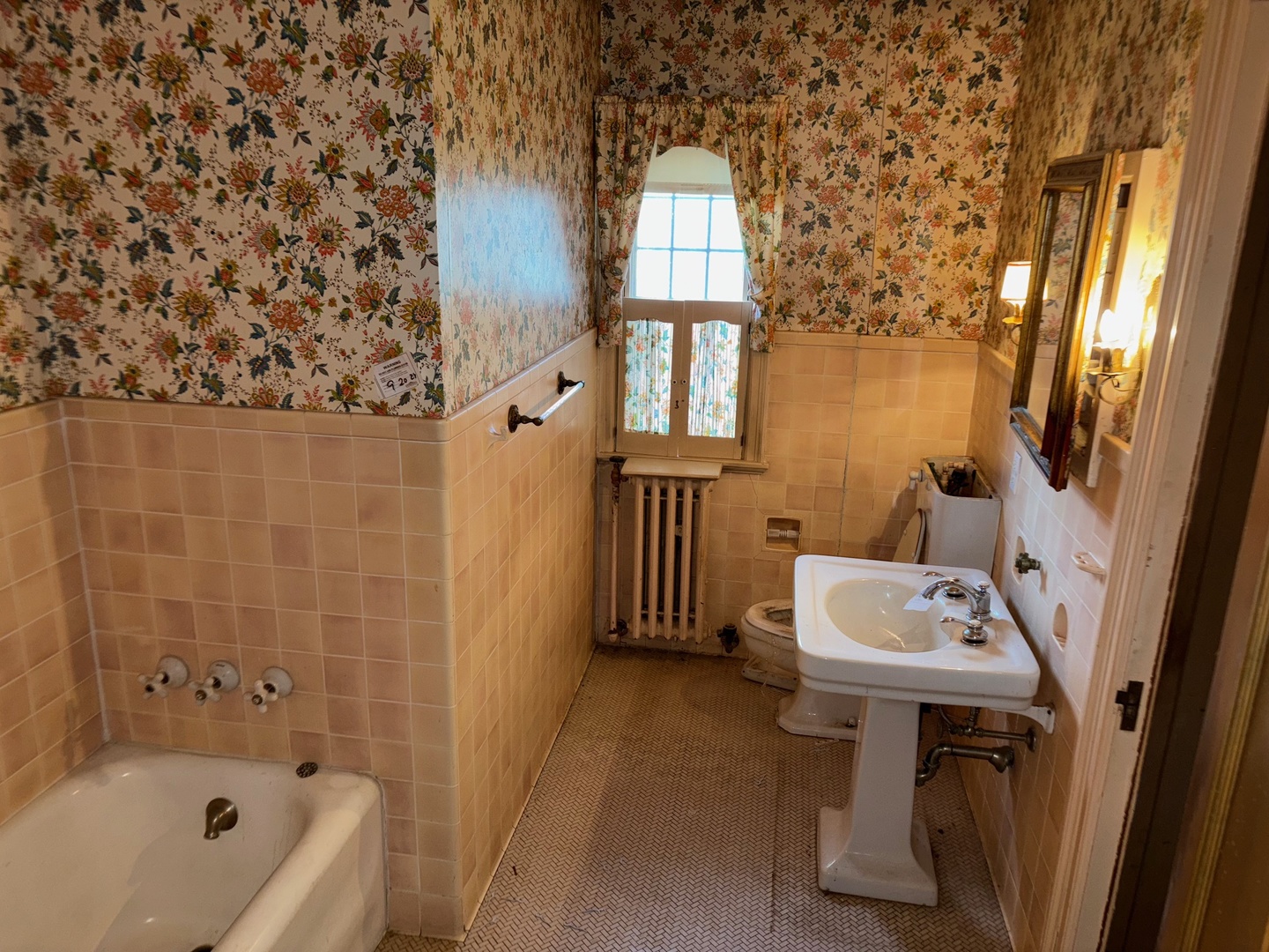 1645 N Vermilion Street Property Photo 40