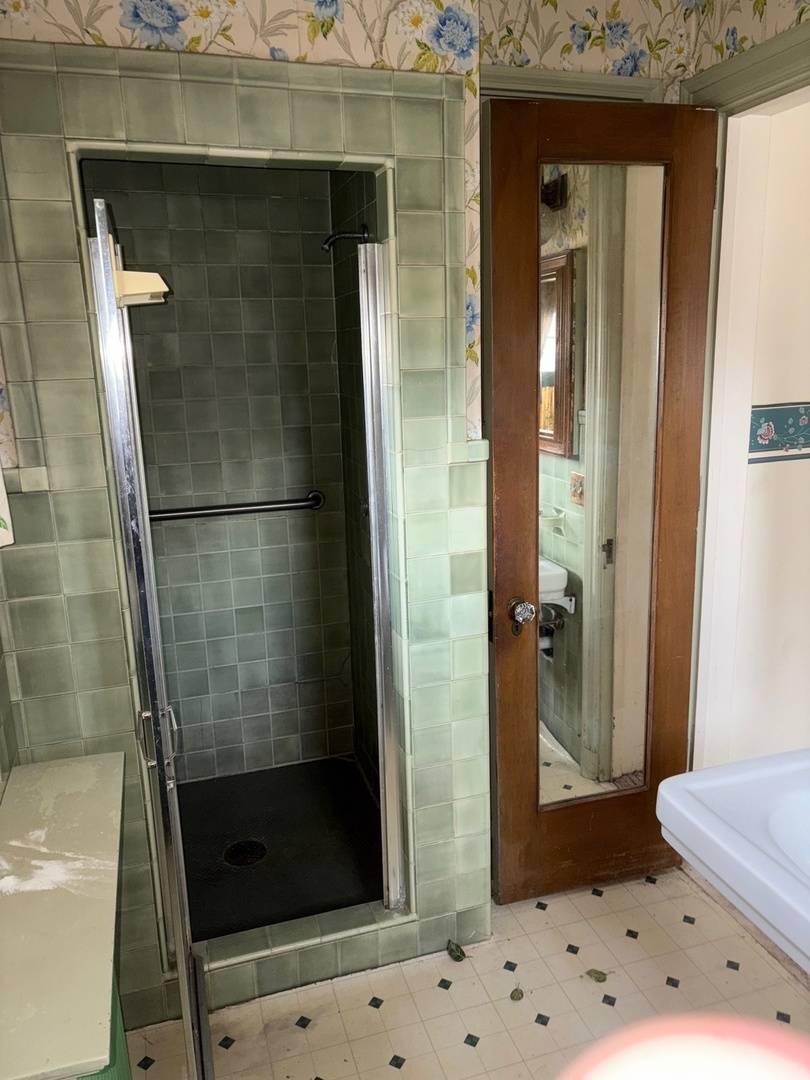 1645 N Vermilion Street Property Photo 47