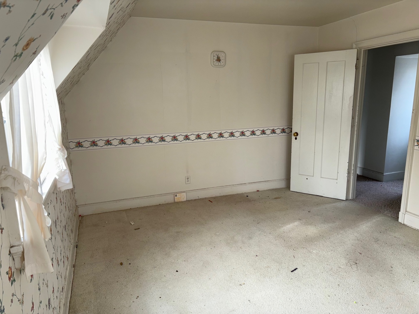 1645 N Vermilion Street Property Photo 53