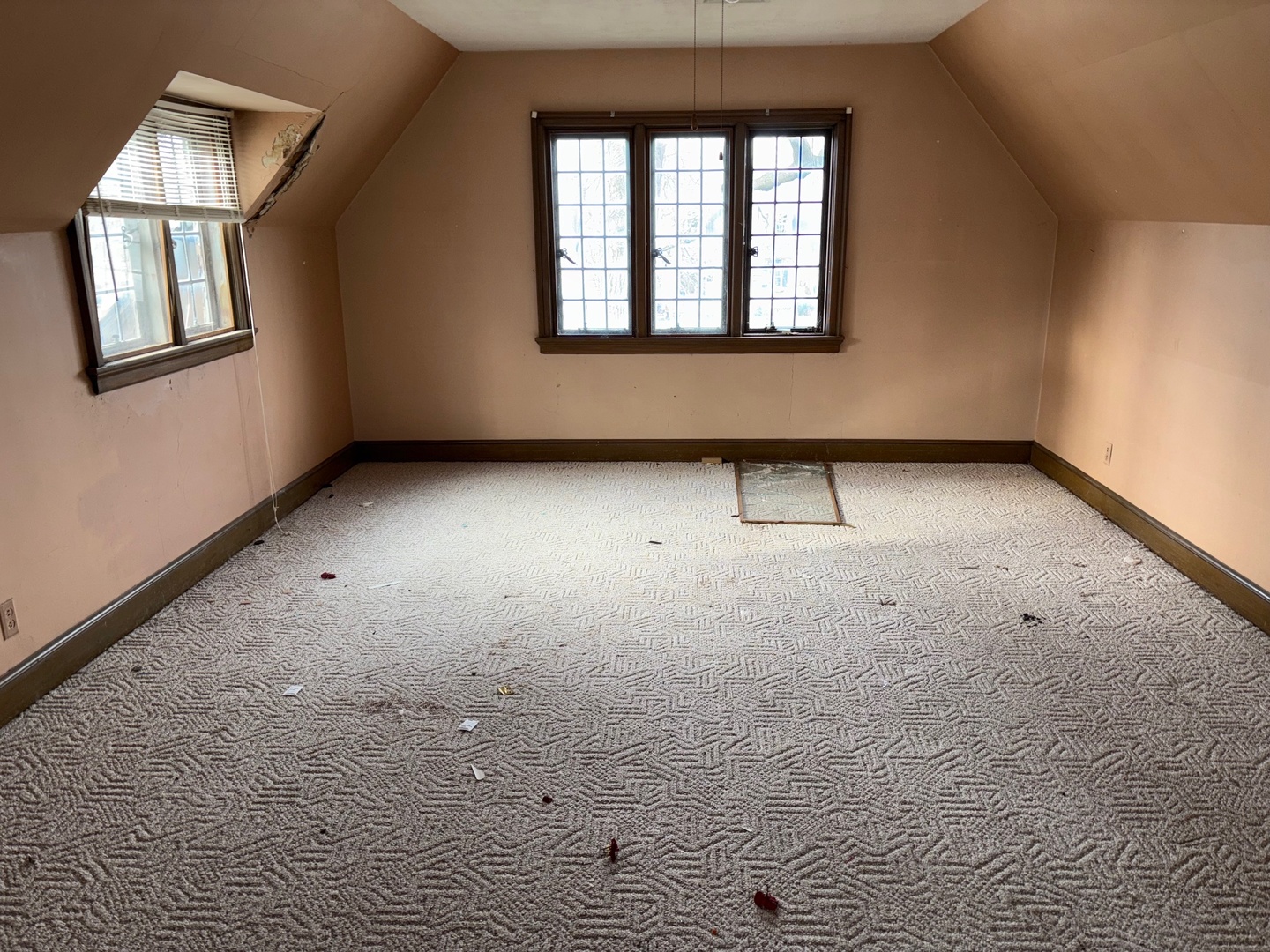 1645 N Vermilion Street Property Photo 56