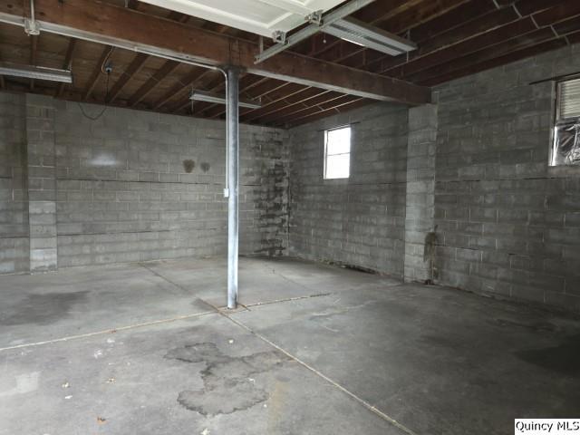 10 Main Street Property Photo 11