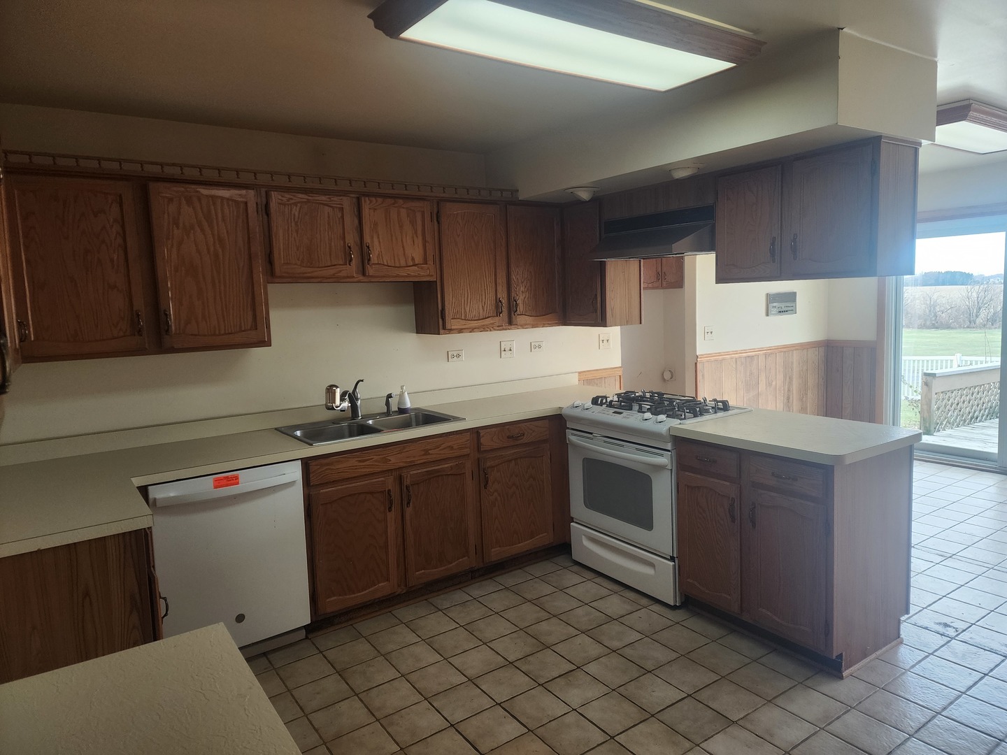 26810 S Beverly Drive Property Photo 4