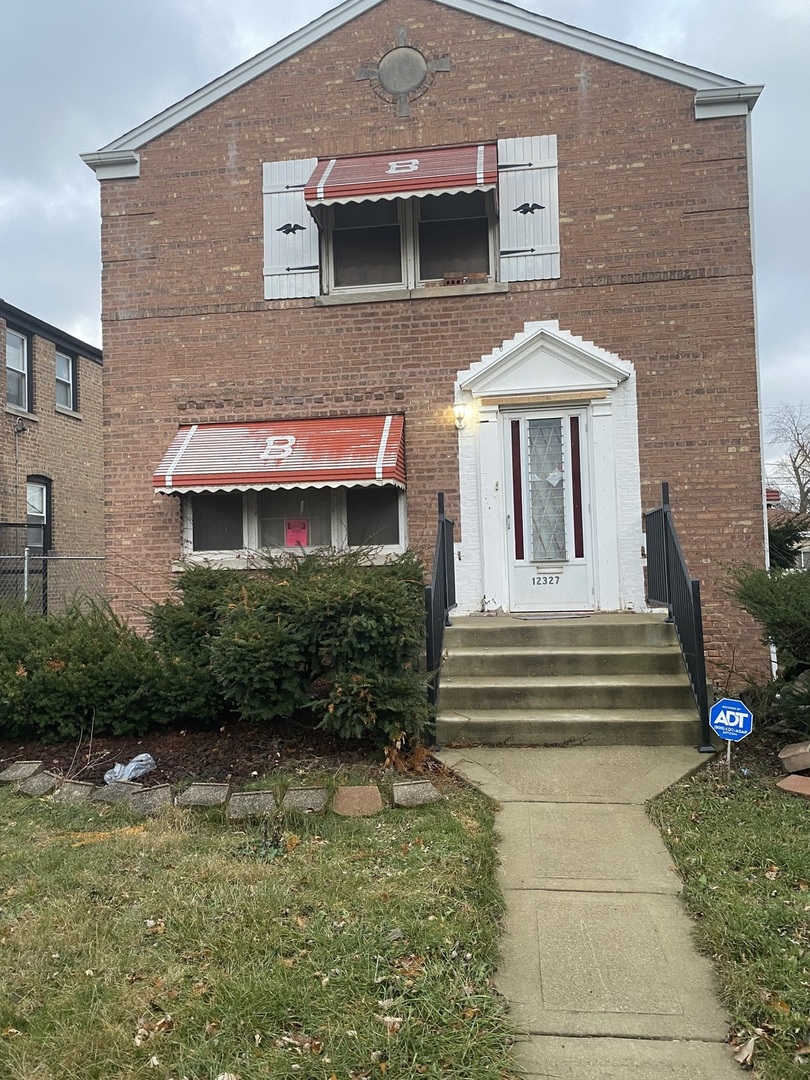 12327 S Peoria Street Property Photo 1