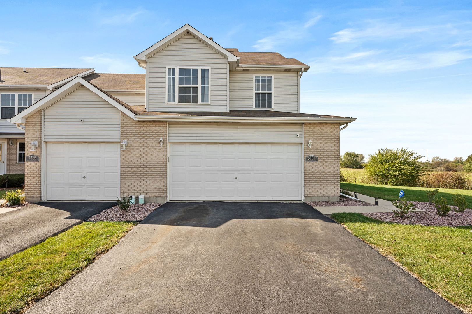 5337 Crosswind Drive Property Photo 1