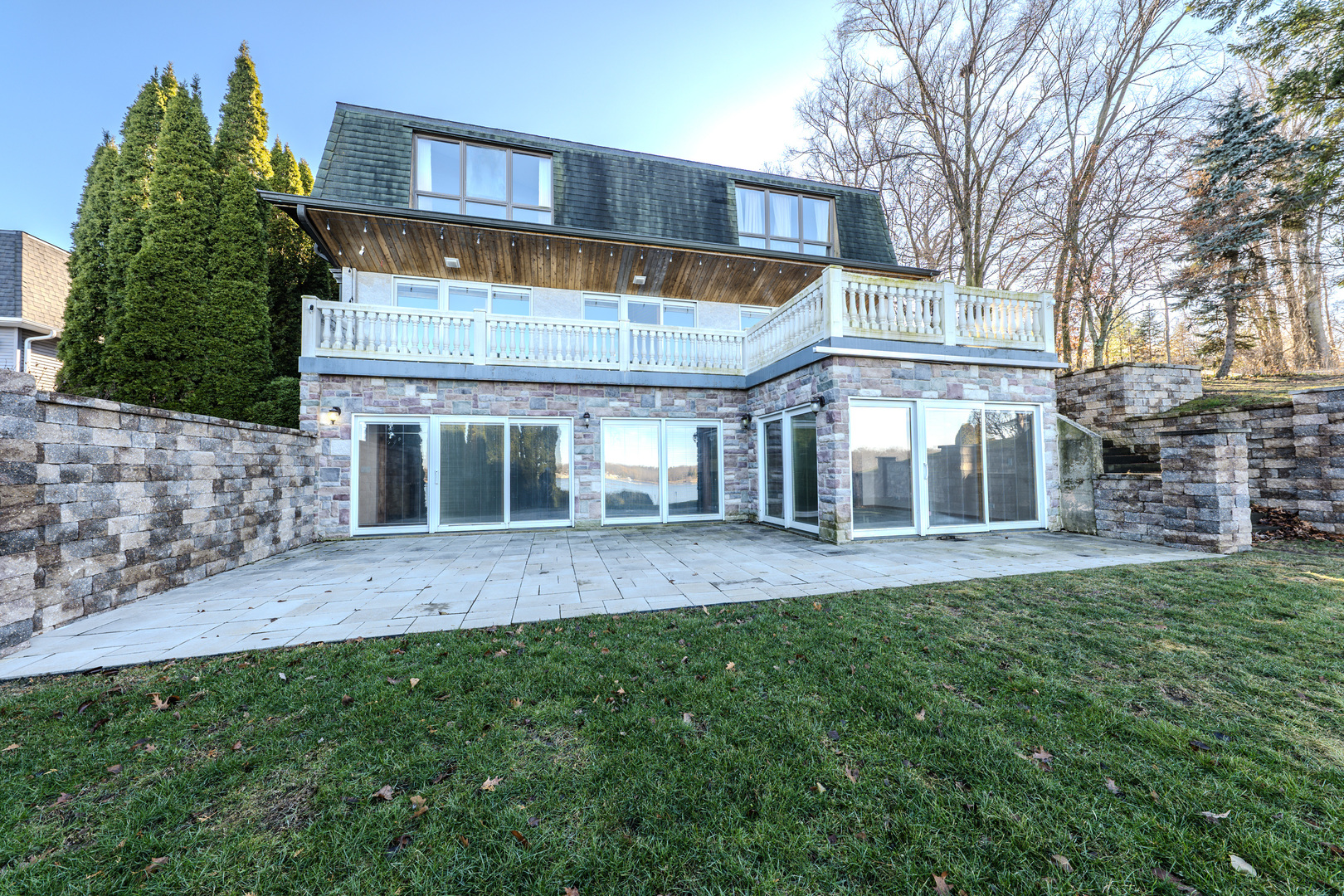 25402 W Dering Lane Property Photo