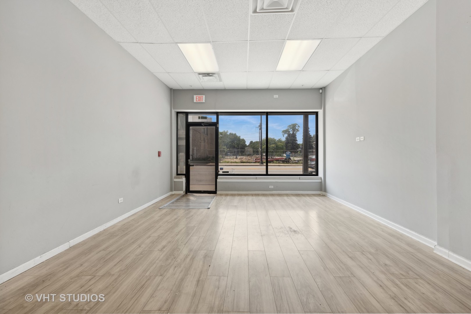 905 S 5th Avenue B Property Photo 6
