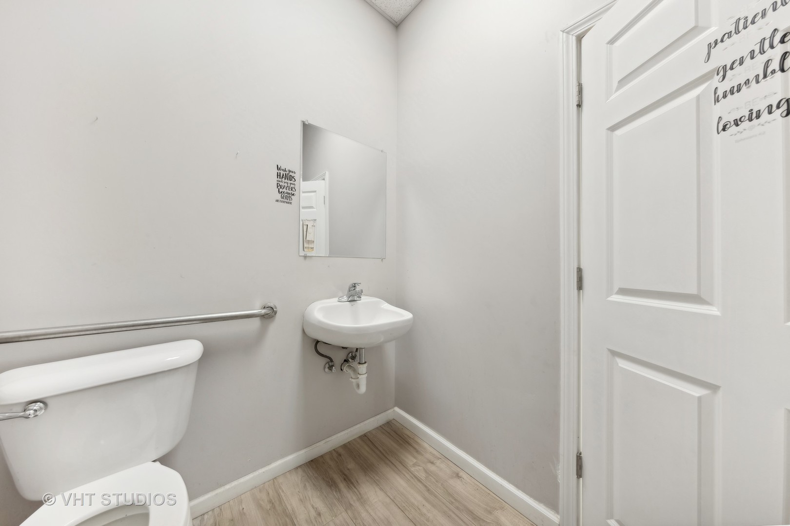 905 S 5th Avenue B Property Photo 8