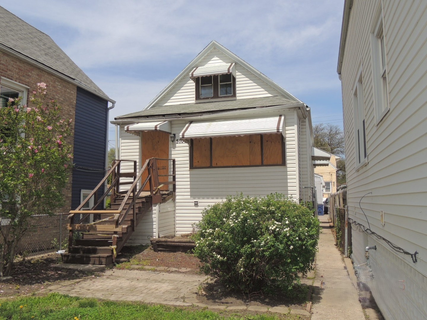 5106 W 31st Street Property Photo 2