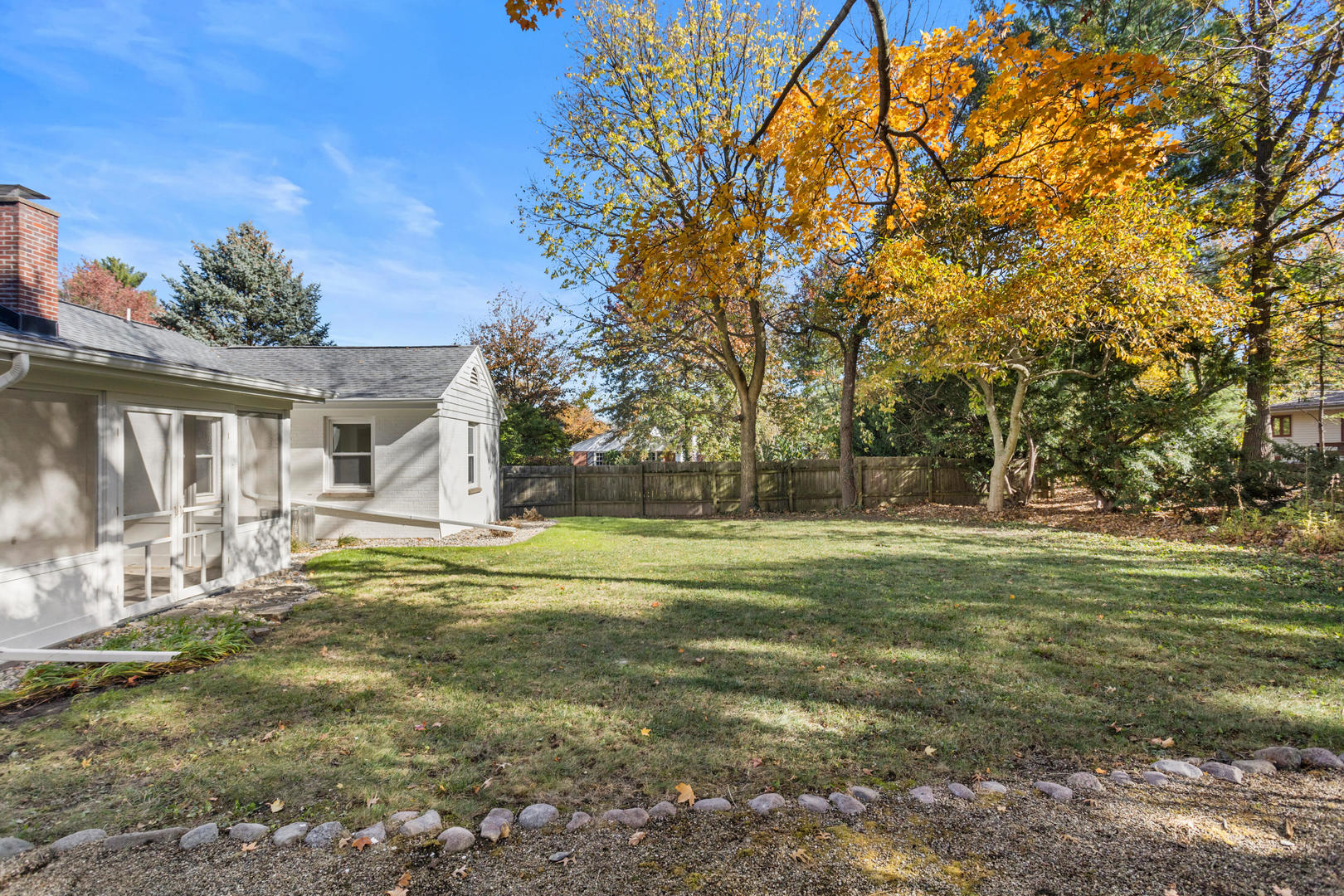 703 Hamilton Drive Property Photo 4