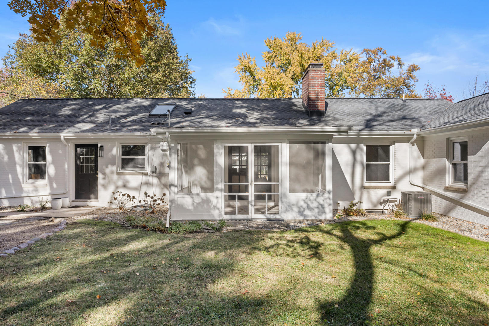 703 Hamilton Drive Property Photo 6