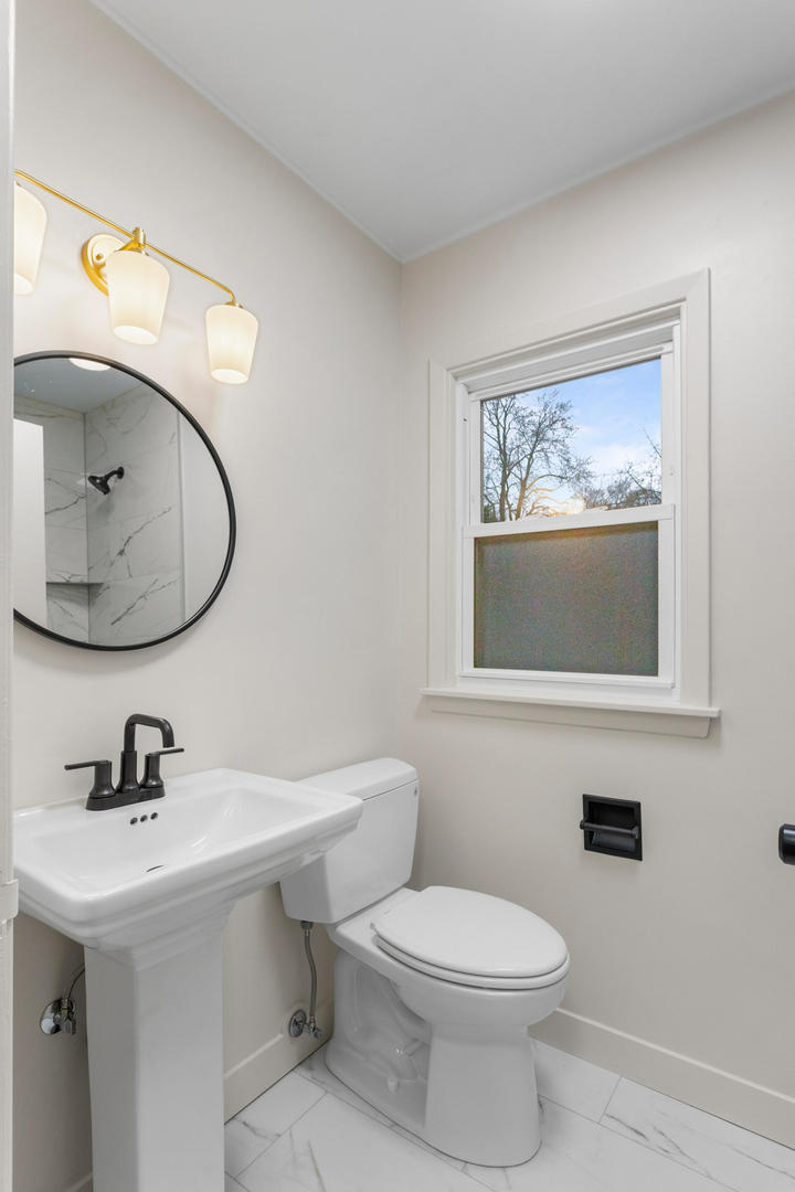 703 Hamilton Drive Property Photo 32