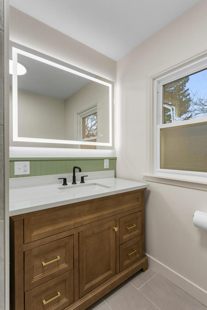 703 Hamilton Drive Property Photo 43