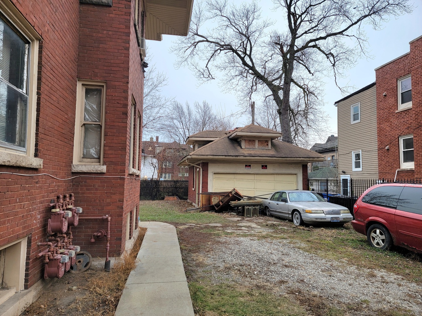 446 N Pine Avenue Property Photo 25