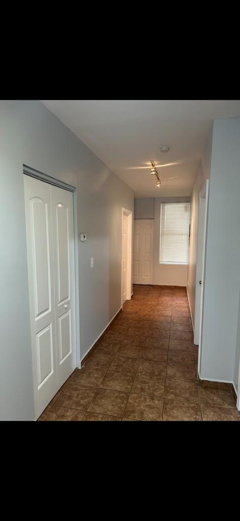5358 W Bloomingdale Avenue Property Photo 10