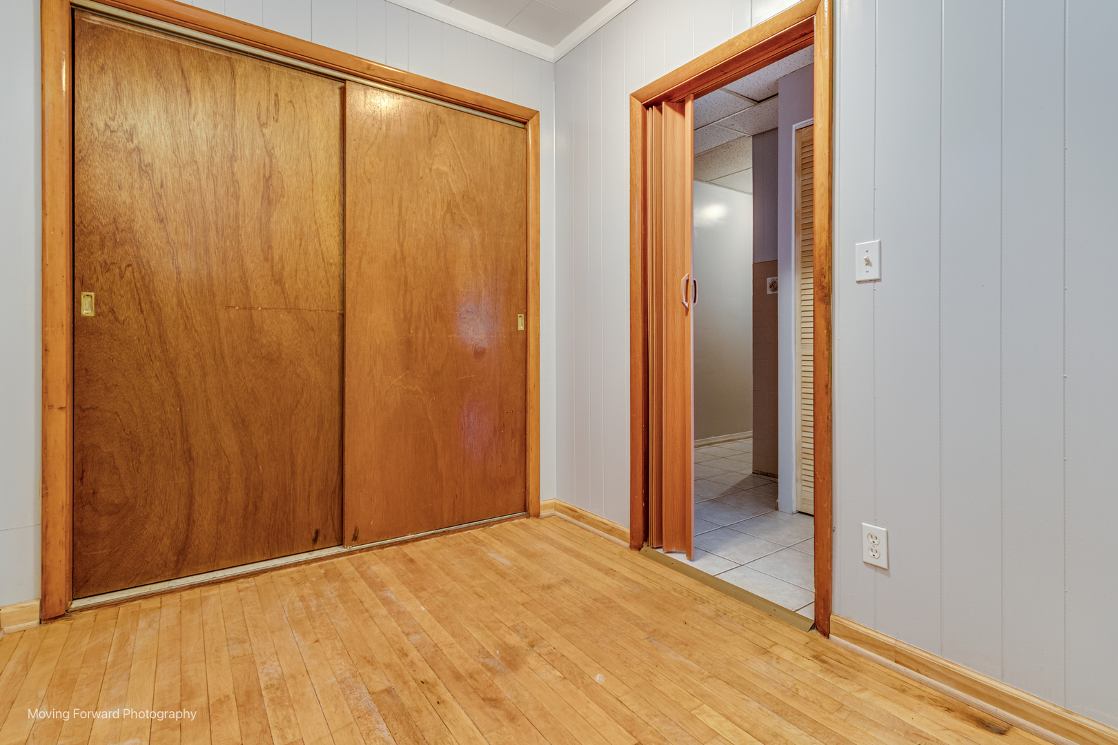 3355 W 38th Street Property Photo 4