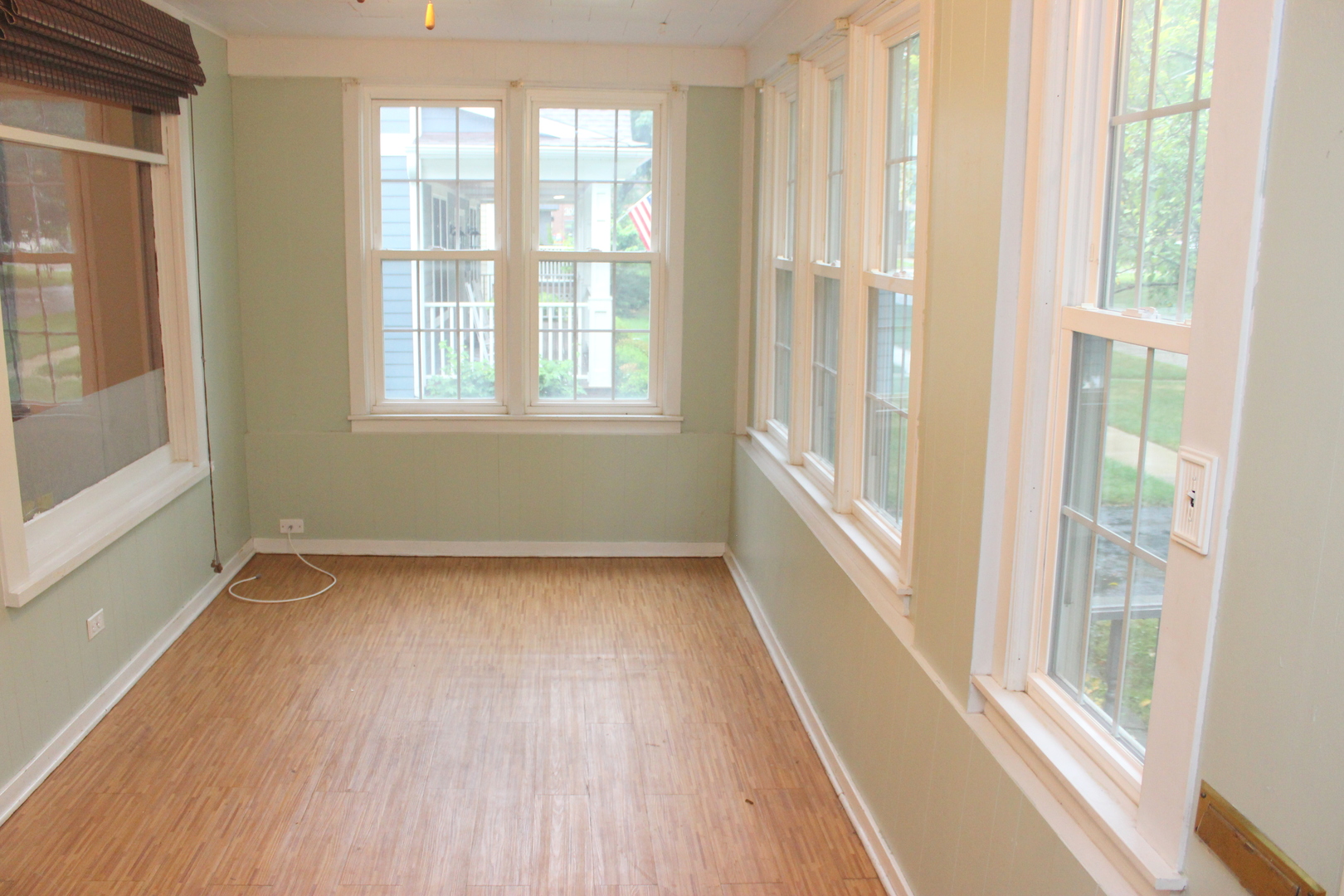 118 1st Street Property Photo 6