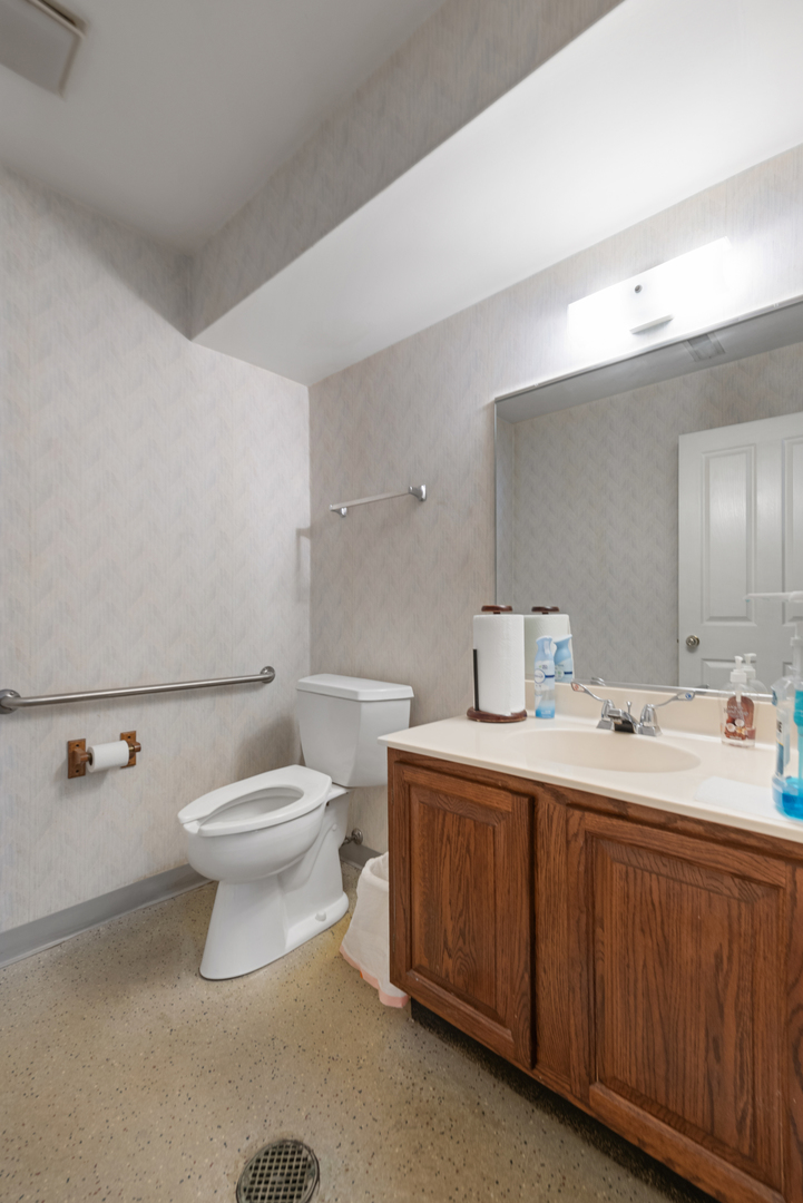 3330 W 159th Street Property Photo 10