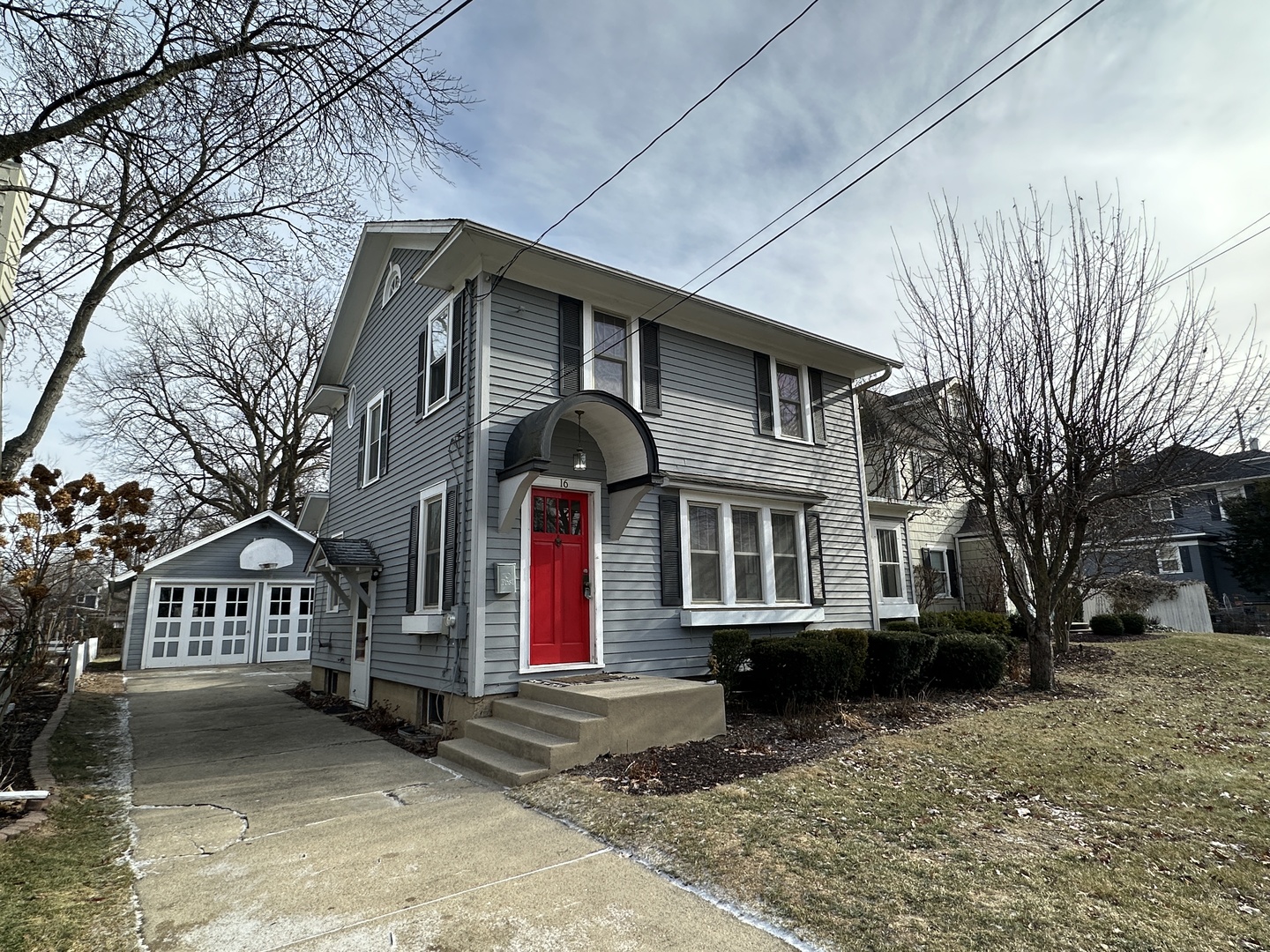 16 N Mallory Avenue Property Photo