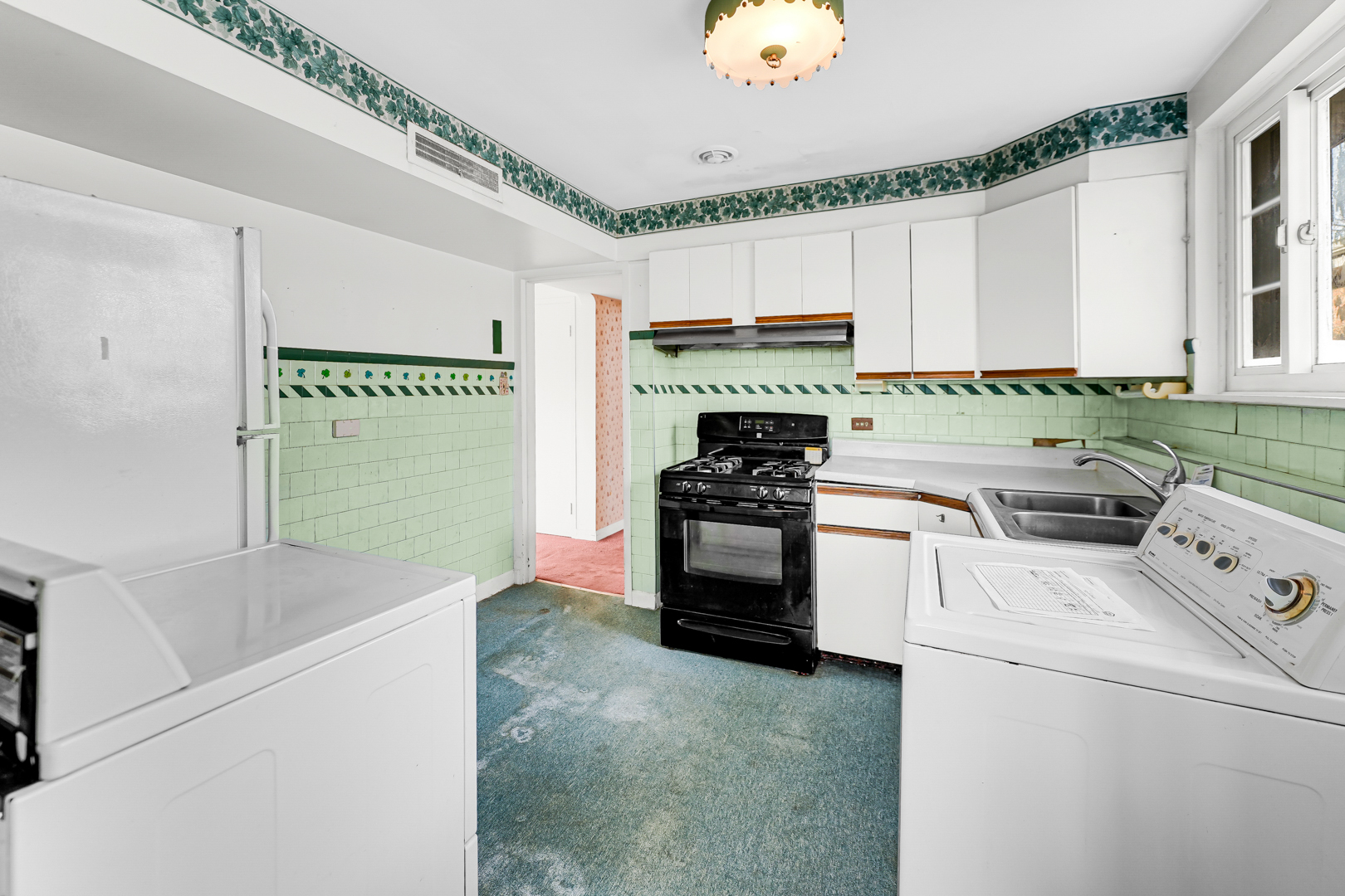 11438 S Maplewood Avenue Property Photo 10