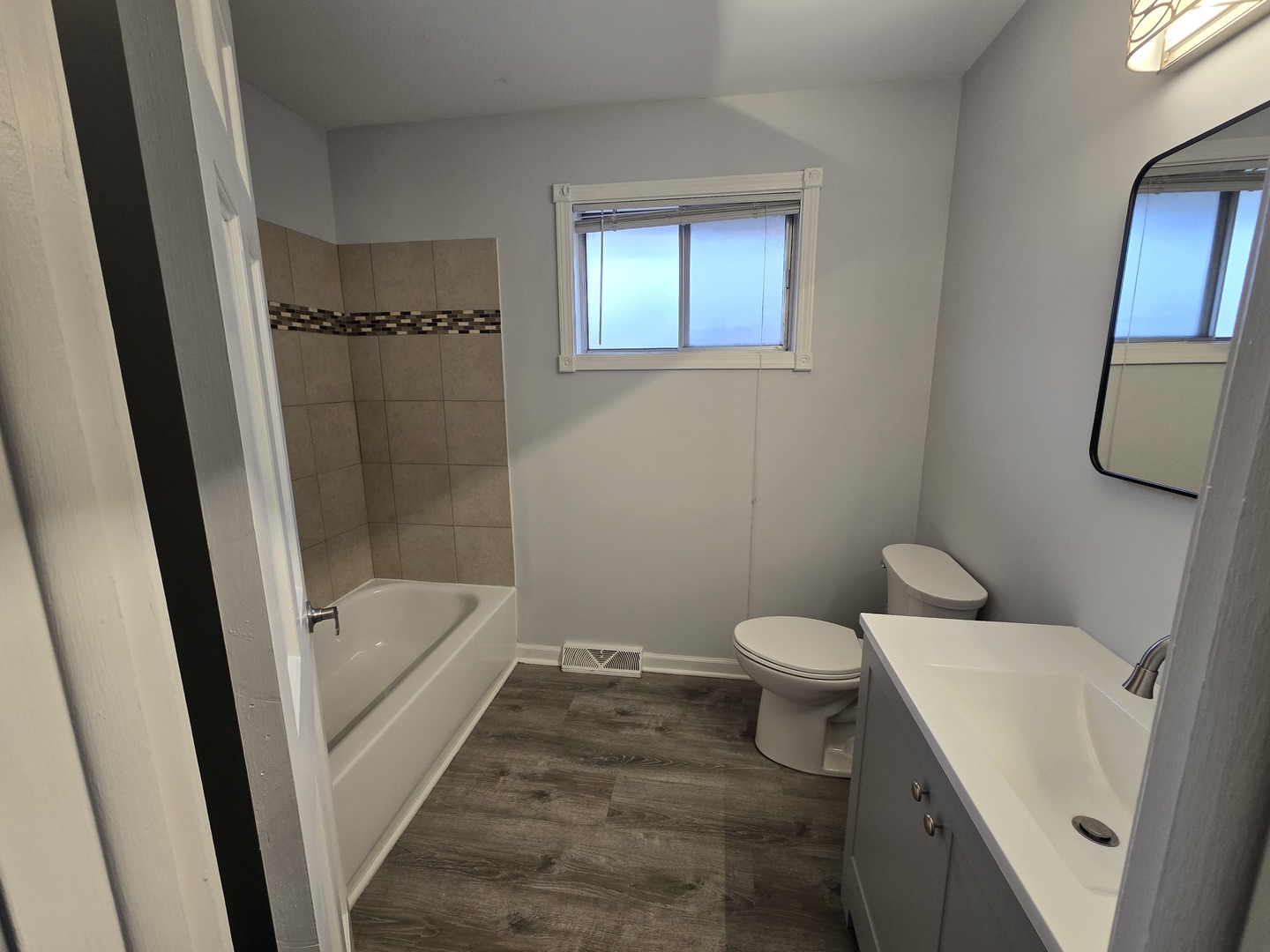 14558 Kedvale Avenue Property Photo 11
