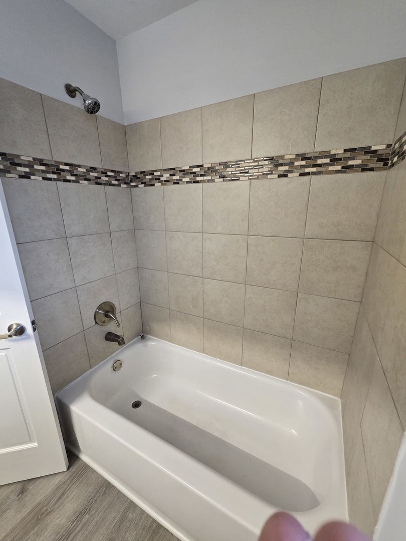14558 Kedvale Avenue Property Photo 13