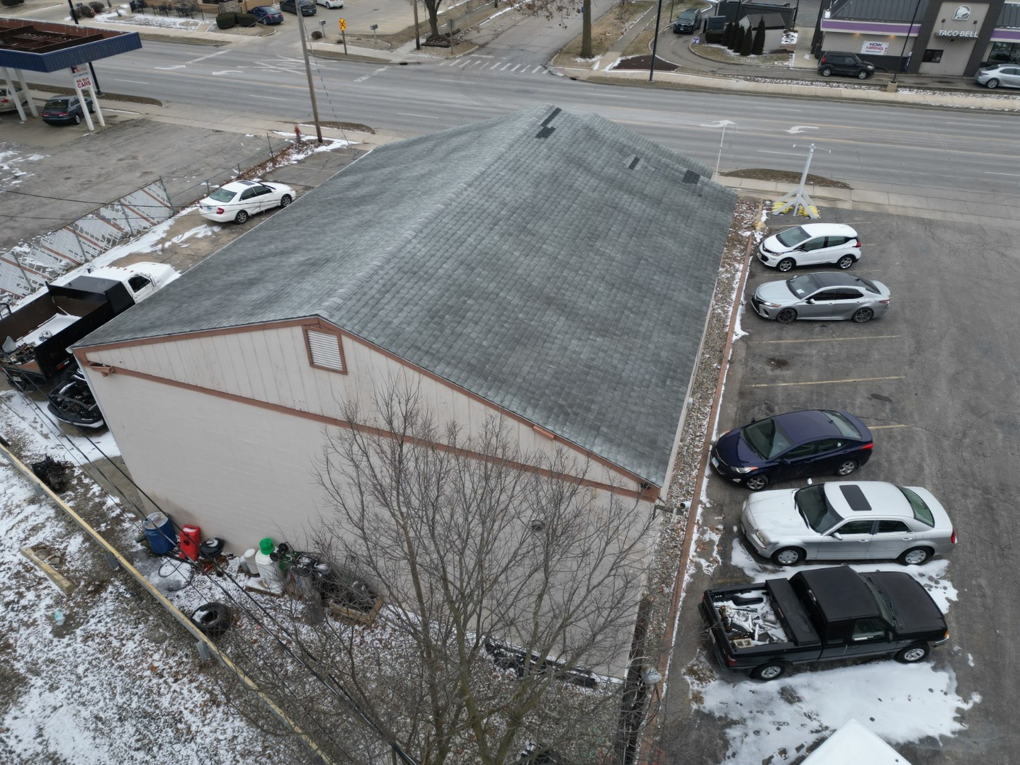 1002 W University Avenue Property Photo 13