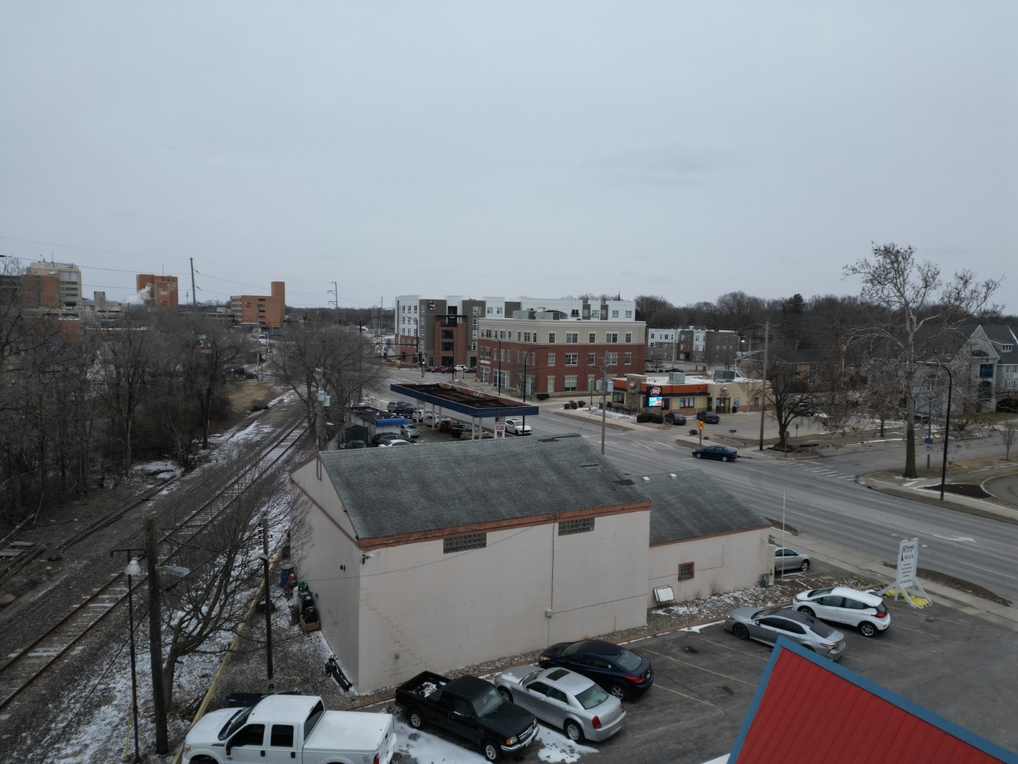 1002 W University Avenue Property Photo 15