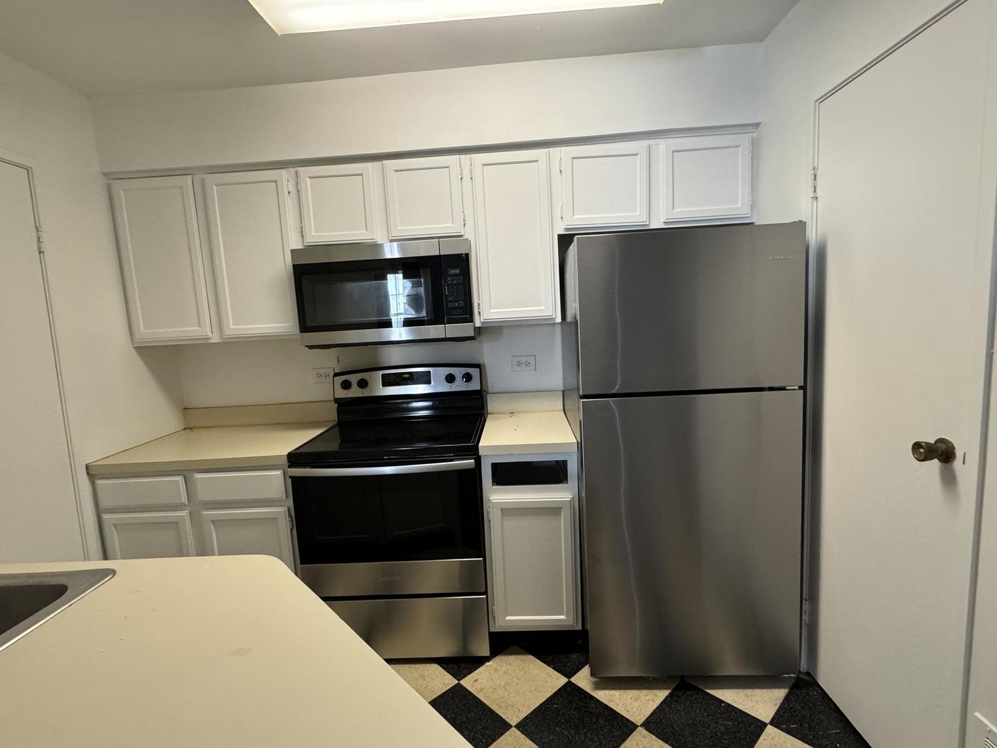 1297 Wyndham Lane 101 Property Photo 5