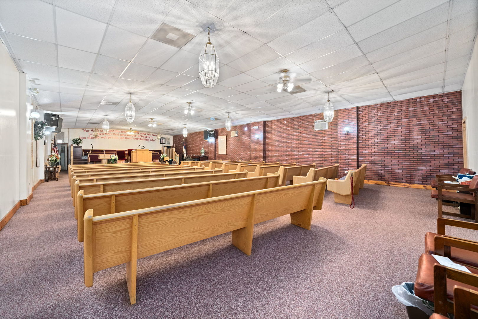 632 N Albany Avenue Property Photo 9