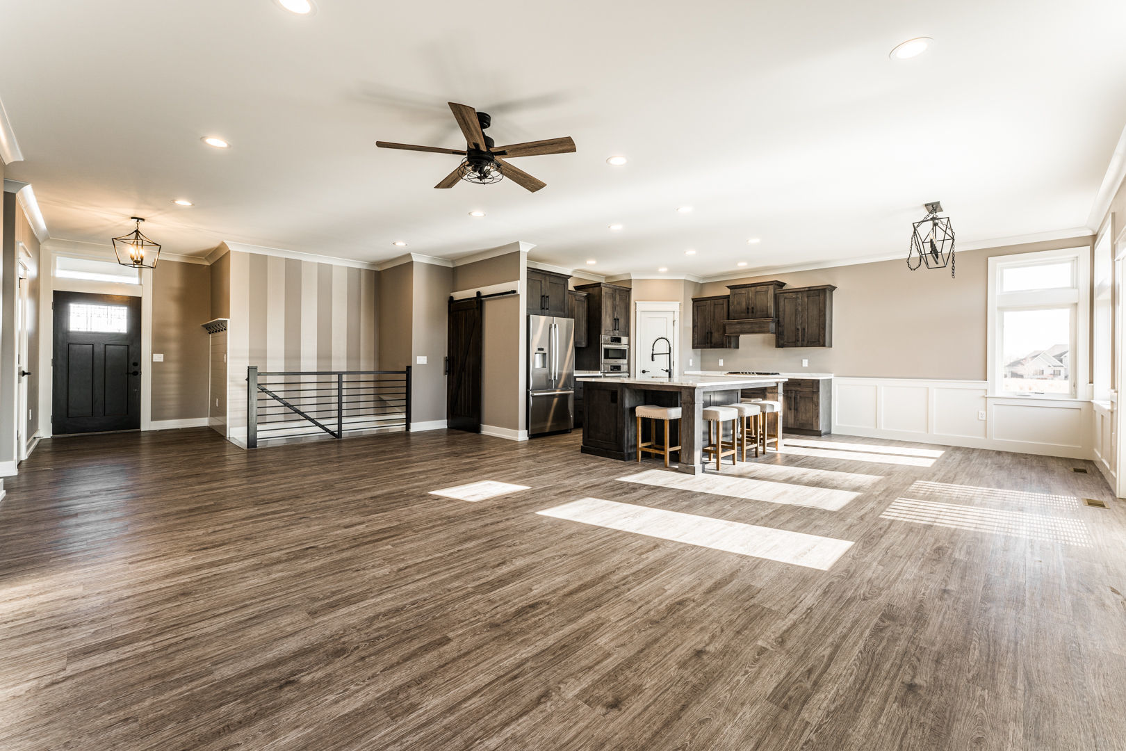 734 Independence Avenue Property Photo 4