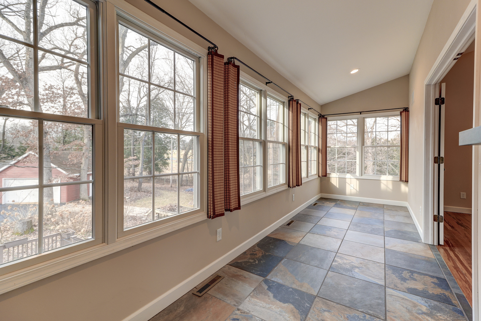 17421 Timber Drive Property Photo 37