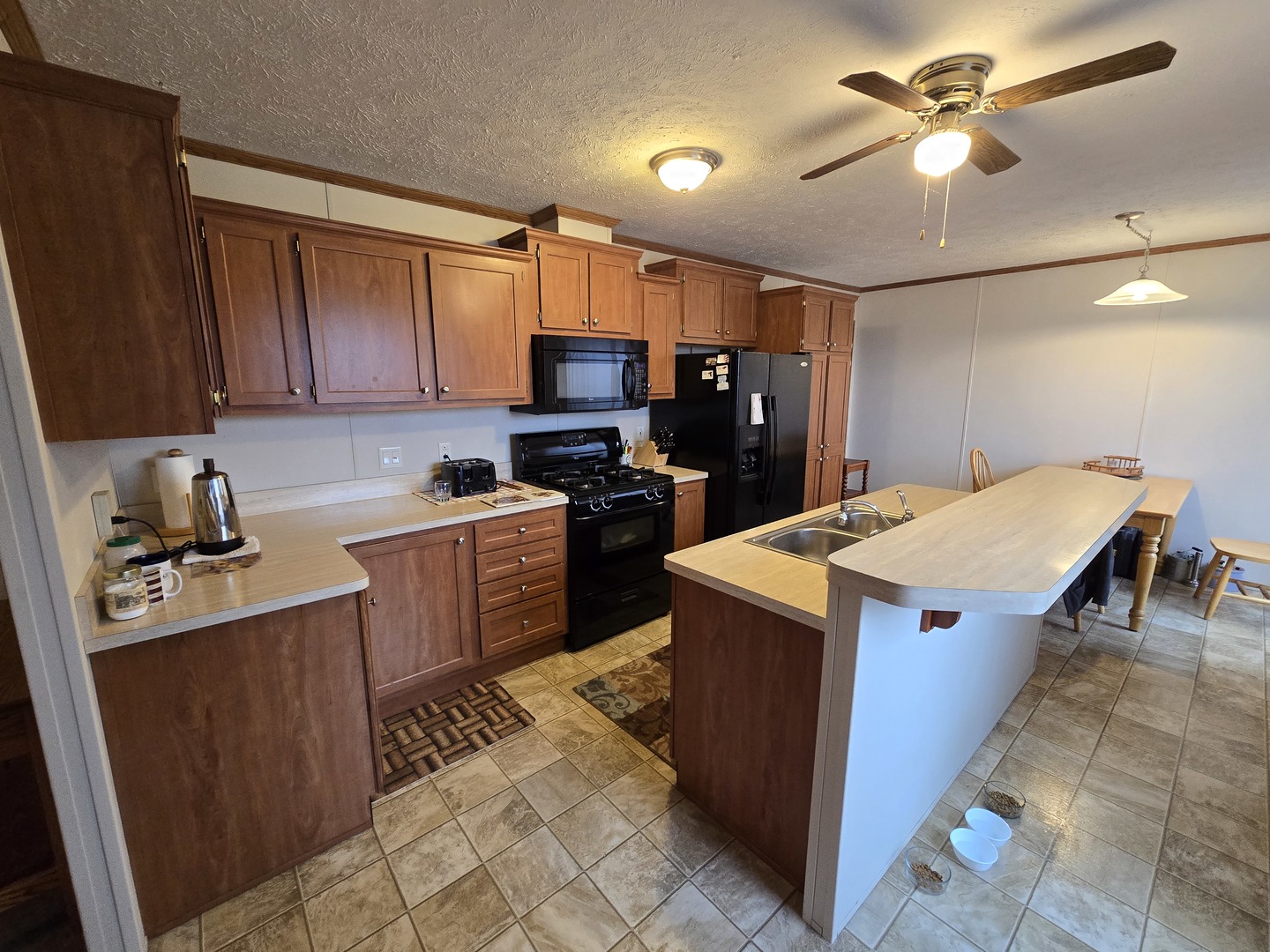 5607 Lidden Lane Property Photo 10