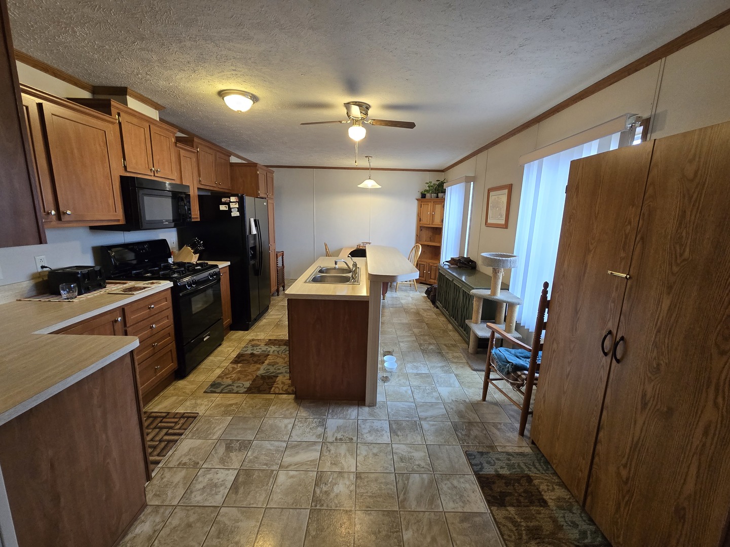 5607 Lidden Lane Property Photo 11